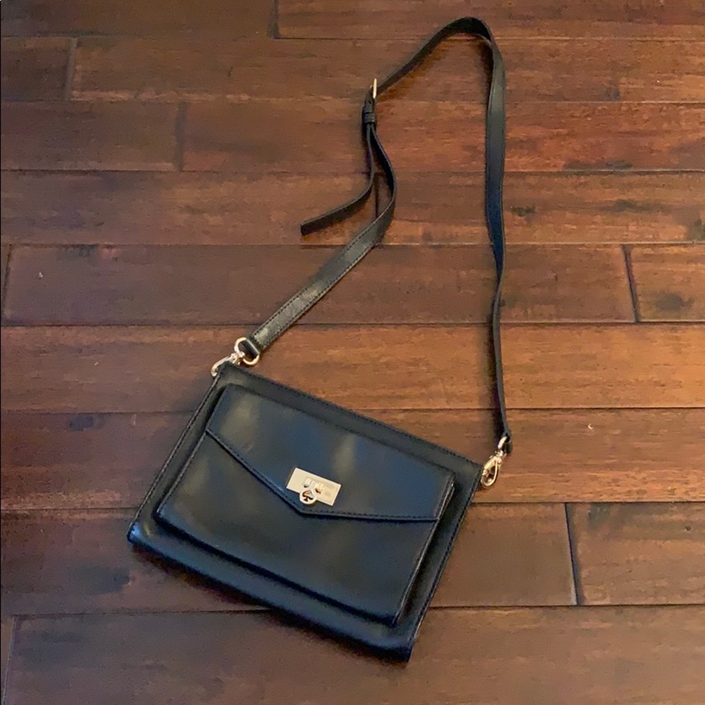Classic Kate Spade black leather crossbody purse - Picture 4 of 8